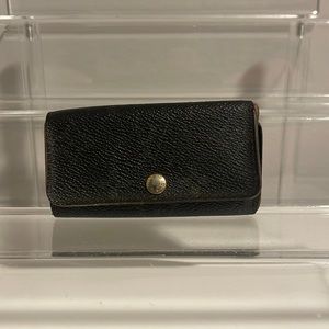 Louis Vuitton 4-Key Key Holder